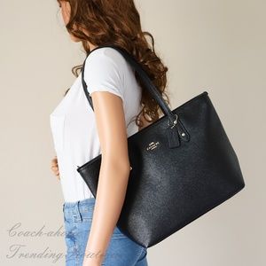 Coach leather zipper tote Clearance